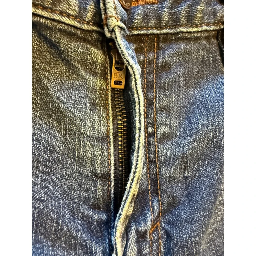 Banana Republic whiskering construction additional